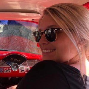 Meet your Posher, Senna